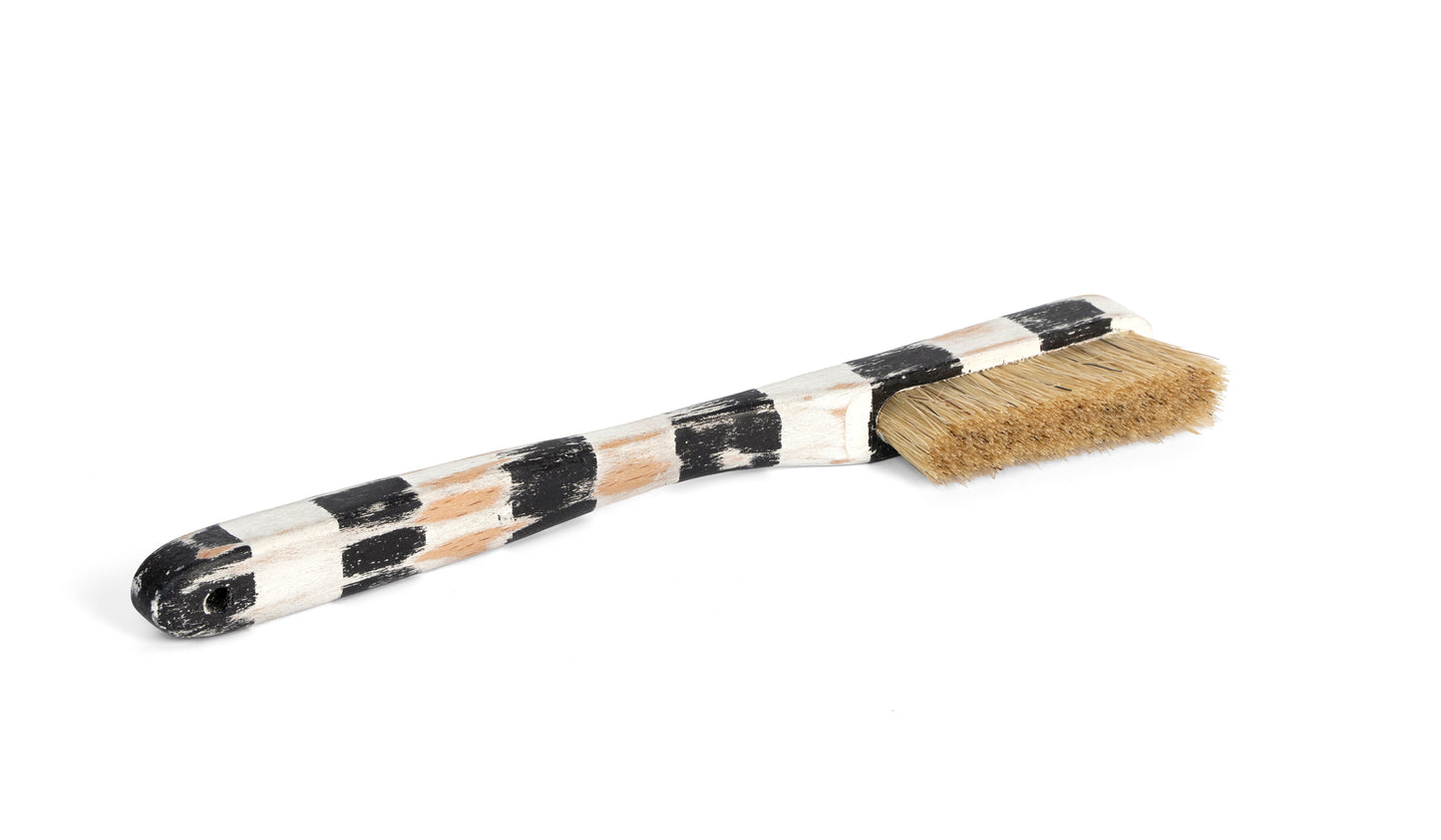 Nodin Brush
