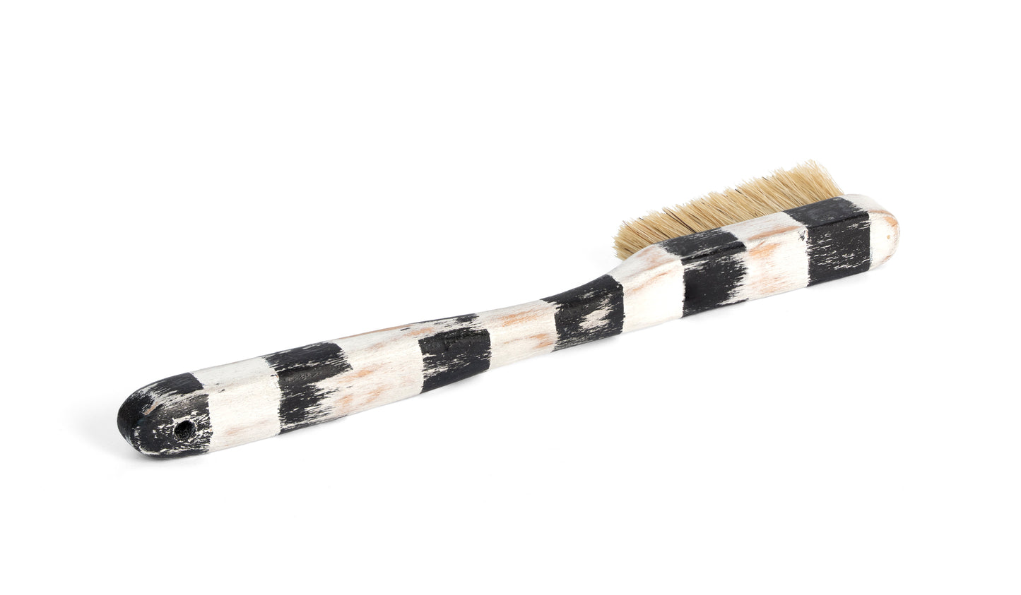 Nodin Brush